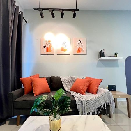 Riverview 8Pax 2Br In Kbtown Ps4, Netflix A-1-12 Kota Bharu Zewnętrze zdjęcie